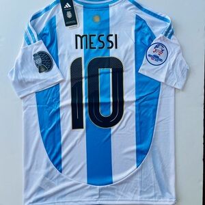 Argentina 2024 Home Adidas #10 MESSI COPA America Soccer Jersey - Medium Size.